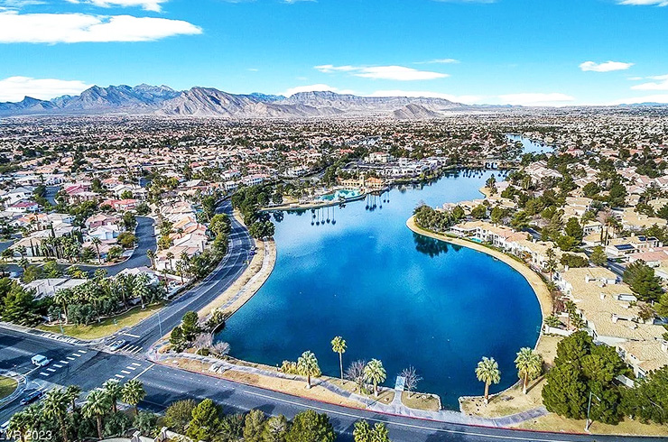 Corporate Housing in Henderson vs. Las Vegas