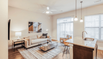 Las Vegas Corporate Housing Checklist for Business Travelers & Event Staff (2026 Guide)