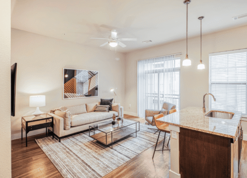 Las Vegas Corporate Housing Checklist for Business Travelers & Event Staff (2026 Guide)