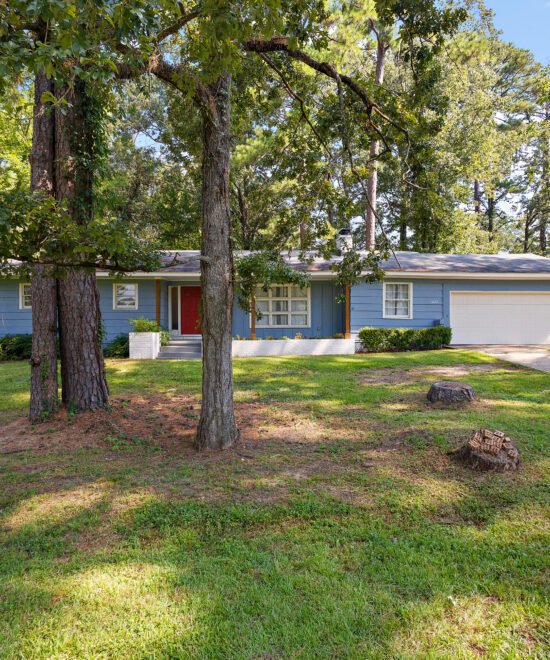 Eastover Dr furnished interior