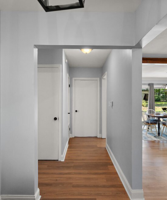 Eastover Dr property interior