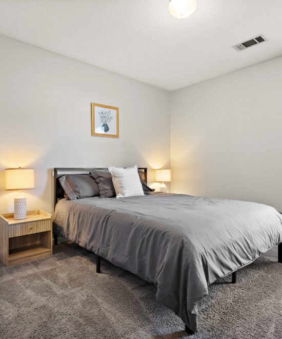 Additional bedroom at 791 W County Line Road