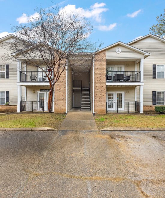 Furnished room at 791 W County Line Road in Jackson